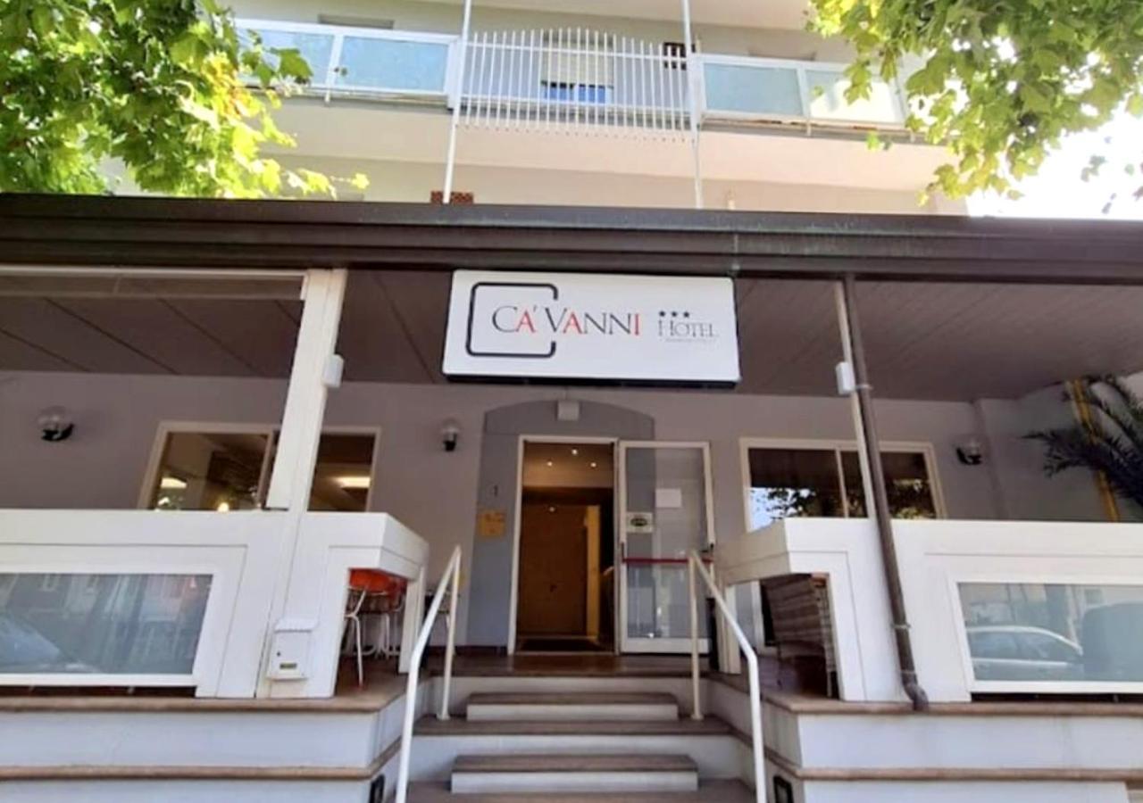 Hotel Ca Vanni Rímini Exterior foto
